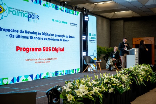 Congresso debate transformação digital e futuro da assistência farmacêutica